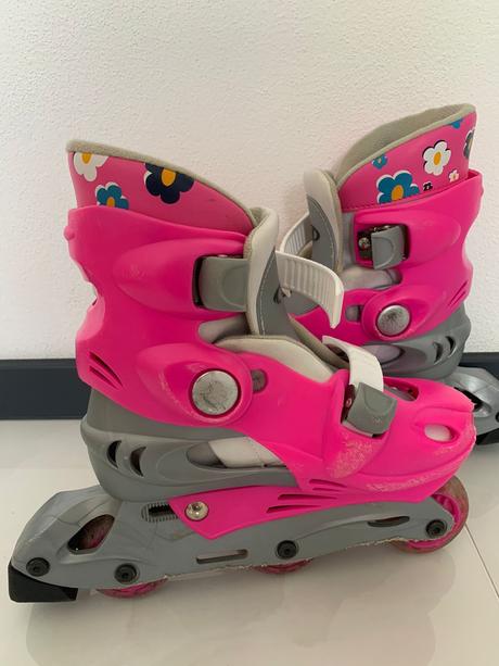 Dievčenské kolieskové korčule, 33