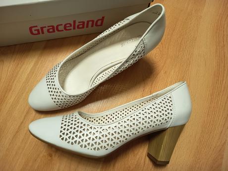 Lodicky, graceland,38