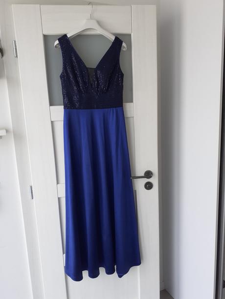 Slávnostné šaty, s