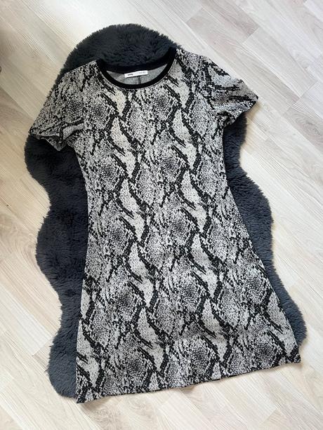 Sinsay saty kratke s hadim vzorom mini, sinsay,xs