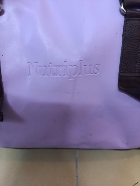 Cestovná taška nutriplus farmasi,