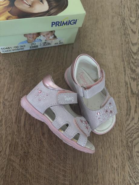 Sandalky primigi velkost 20 nenosene, primigi,20