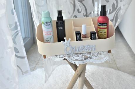 Kozmetický organizér-queen,