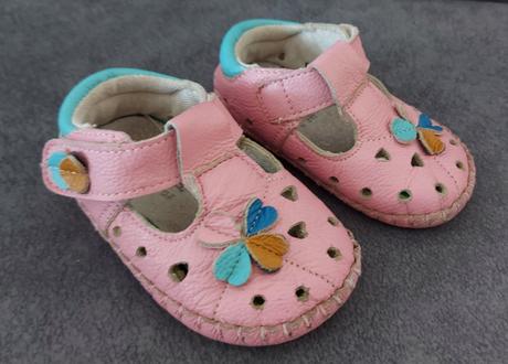 Ľahké barefoot sandále, 21