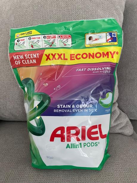 Ariel kapsule na pranie 50ks, 
