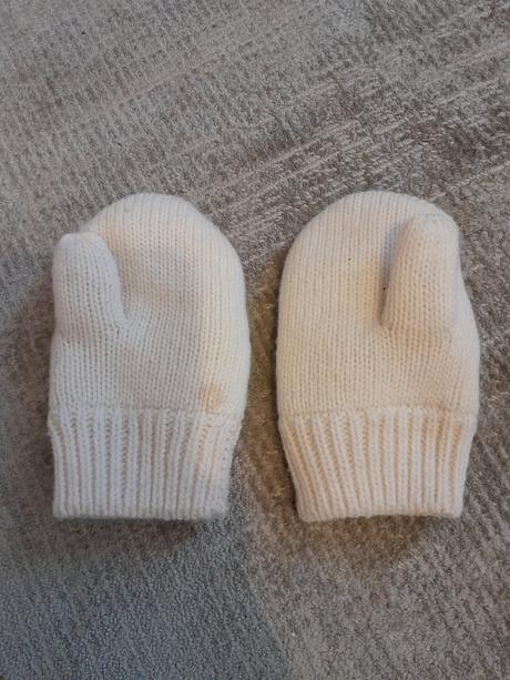 Predám detské rukavičky, 