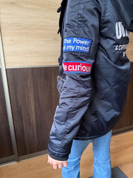 Vetrovka, bershka,xs