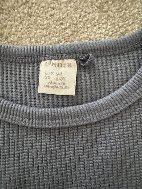 Wafľova mikina, lindex,98