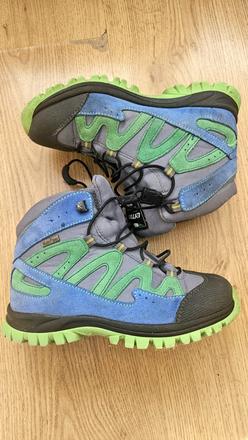 Detska zimna trekingova obuv, 33