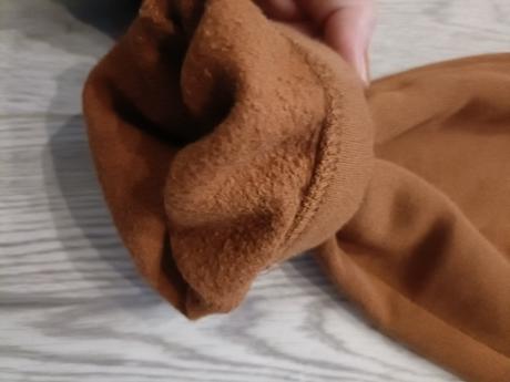 Zateplené teplaky, sinsay,140