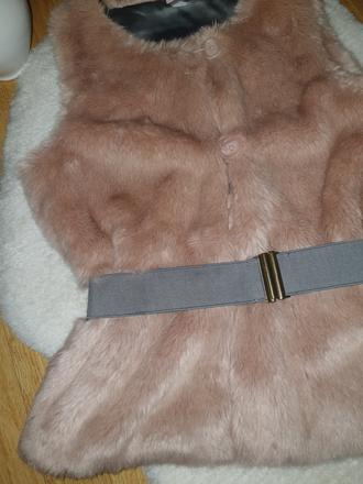 Vesta, pompdelux,146