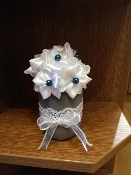 Šité saténové kvietky, 