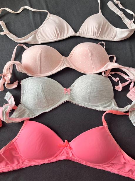 Podprsenky  teenagereské, 60a