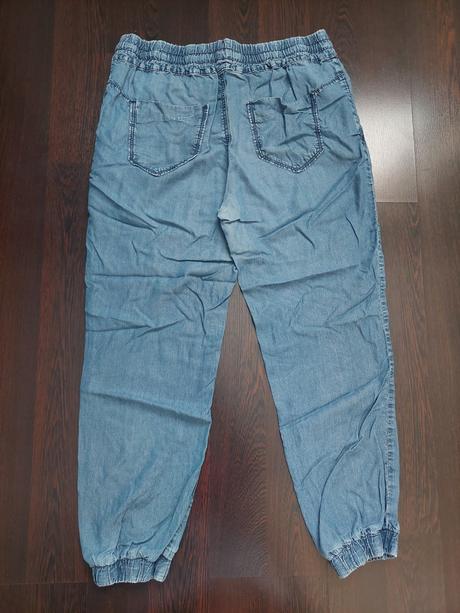 Nohavice reserved, reserved,42