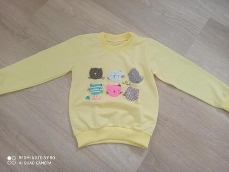 4 tričká / mikiny, 110