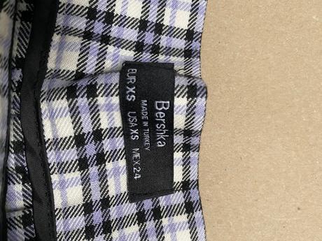 Bershka károvaná sukňa, bershka,xs