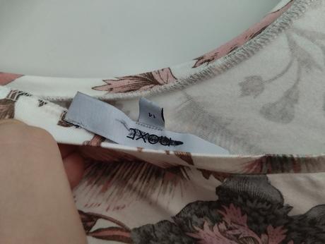 Pekny top s čipkou next, next,l