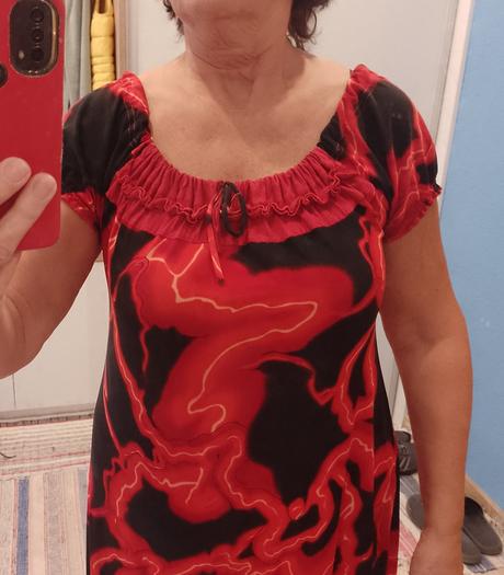 Červeno čierne šaty v.l, l