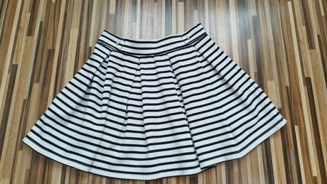 Pásikavá sukňa 134/140, h&m,134