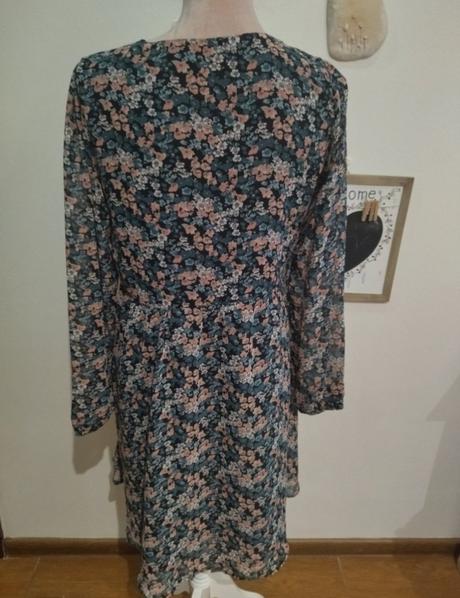 Kvietkovana šaty, house,m