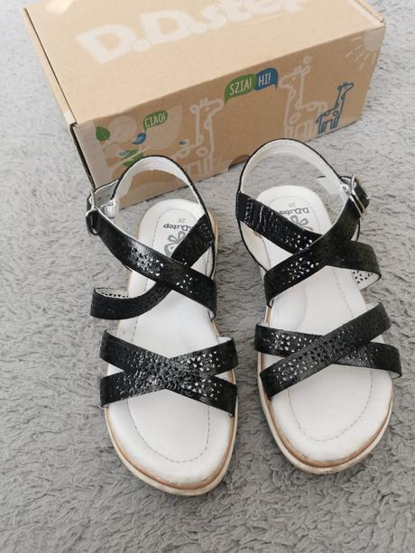 D. d. step sandále, d.d.step,28