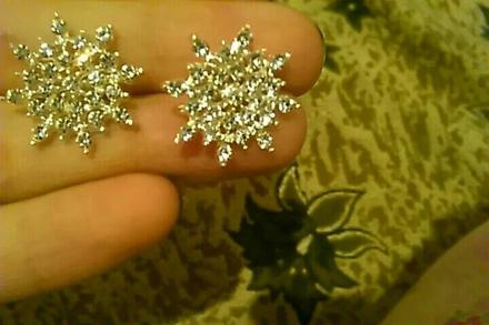 Nausnice velke vločky,