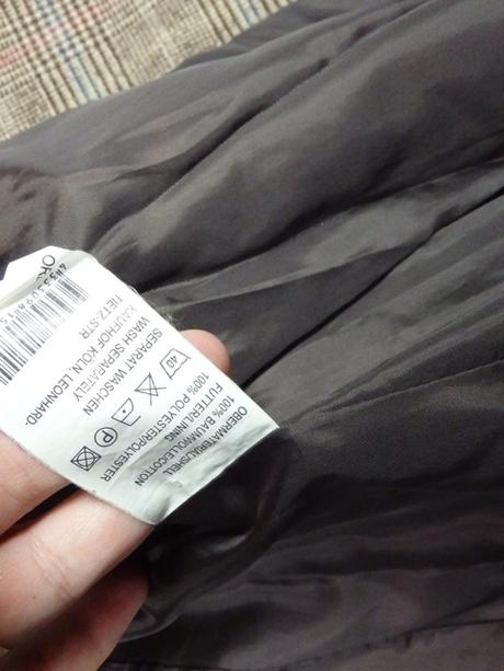 Kvalitný jesenný kabát, 38