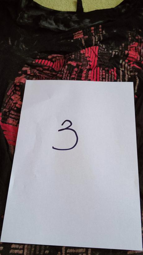 Dámske oblečenie po 3e, 