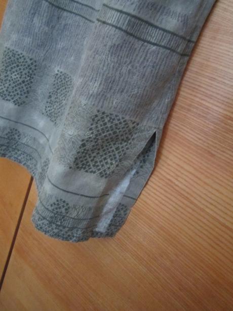 Dámské šaty--42, 42