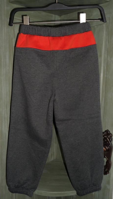 Tepláčiky na 5-6 rokov, slazenger,116