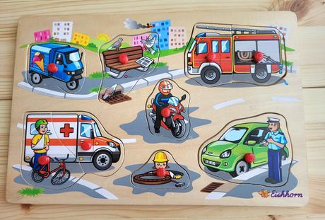 Drevený vkladací puzzle set - dopravné prostriedky,