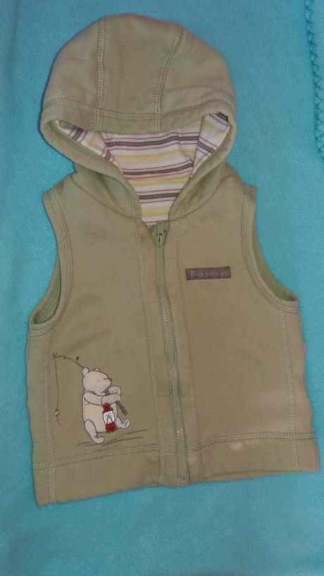 Vesta s kapucnou, disney,62