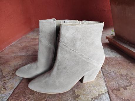 Kotníkové cizmy, 39