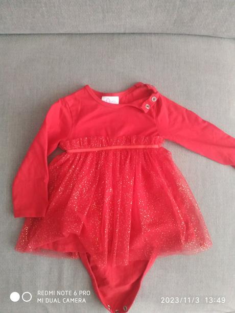 Červené sviatočné body na vianoce, pepco,74