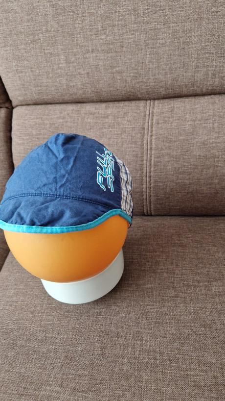 Šiltovka obvod hlavy 48 cm, ajs,80