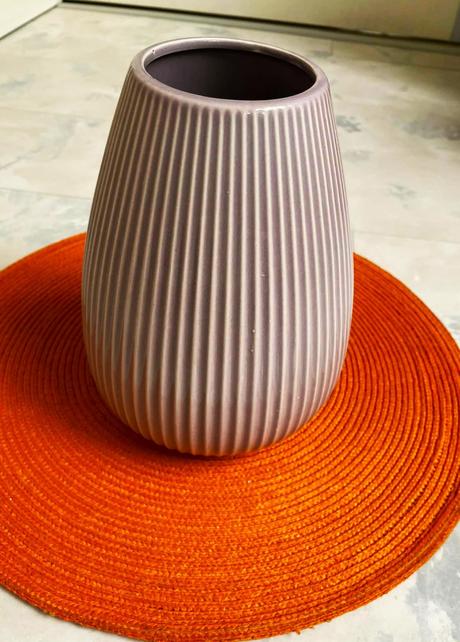 Porcelánová váza,