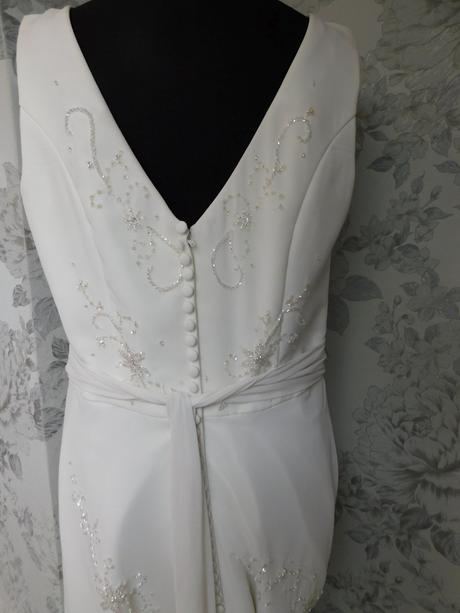 Luxusne šaty na slavnost, 42