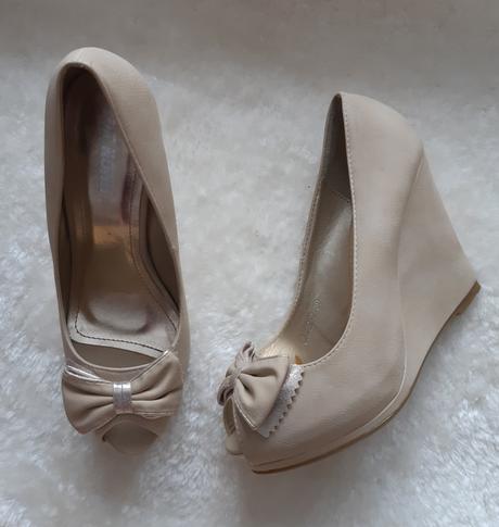 Bezove topanky s maslickou, 39