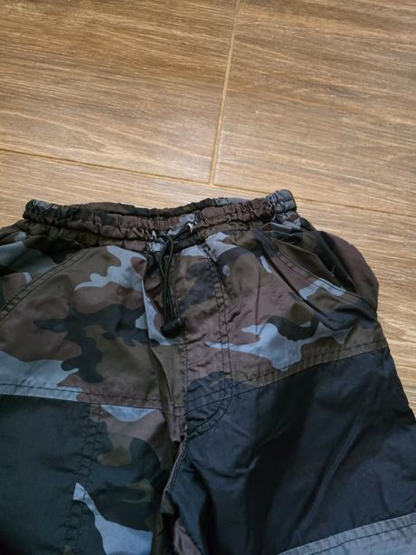 Nohavice šuštiakové č.110, 110