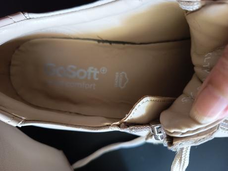 Sneakers go soft, 38