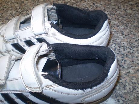 Botasky, adidas,35