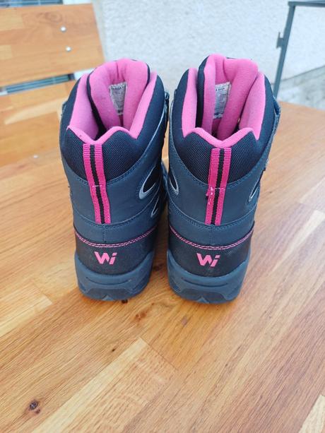 Zimné čižmy, zn. willard, 35