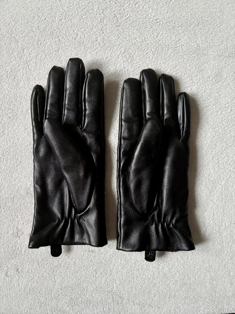 Elegantné dámske koženkové rukavice, 