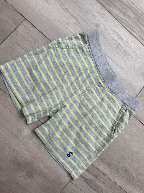 Joules tenšie teplákové šortky, 116