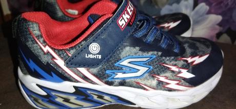 Svetielkujuce skechers, skechers,32