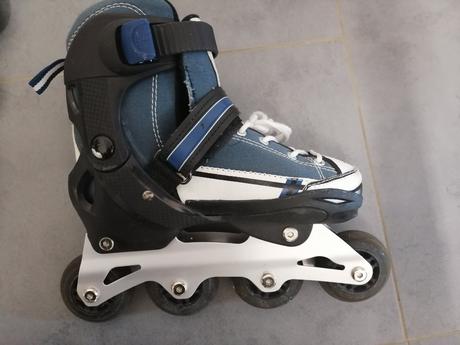 Kolieskové korčule nastaviteľné, 32