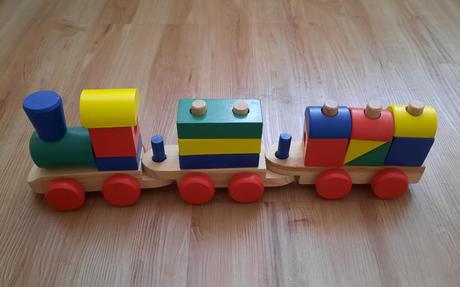 Drevený vláčik, 