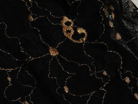 Pekna čipkovana bluzka, 46