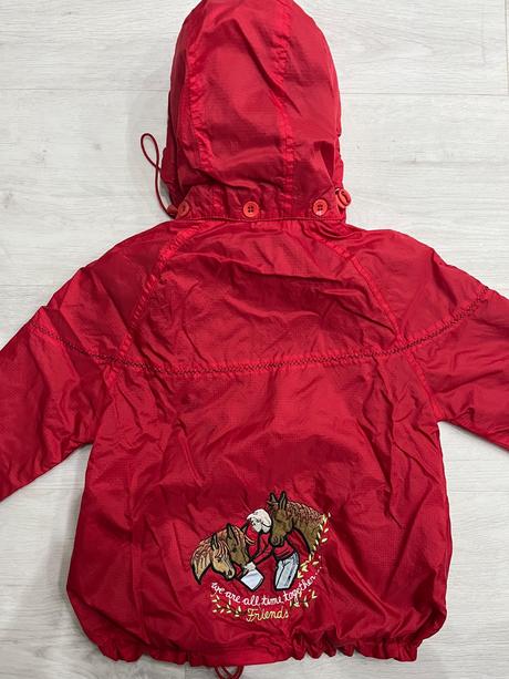 Prechodná bunda, 98