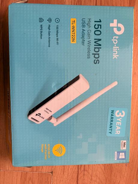 Starší pc s monitorom a modemom, hp (hewlett-packard)